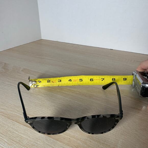 WAYFARER II CLASSIC Sunglasses in Grey Havana and  Ray-Ban RB2185 1250/AD Sunglasses READ FRAME ONLY Gray Havana Wide Arm 55-18-145